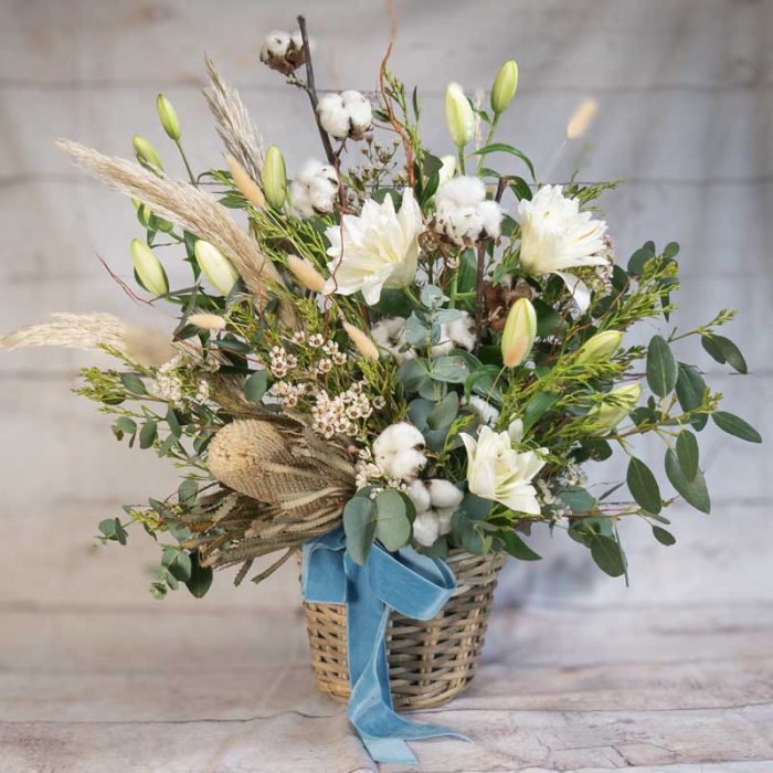 Floralia Florist | West Limerick Flowers | Mothers day Flowers Wicker 'n' Wild