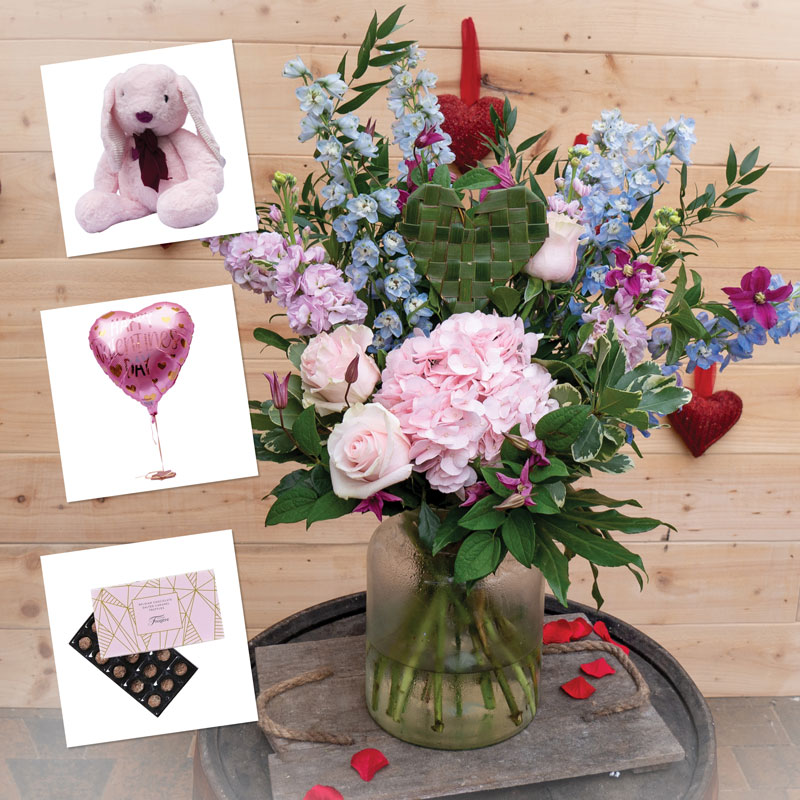Floralia Florist | West Limerick Flowers | Floralia Florist | Valentines Day Amore bundle